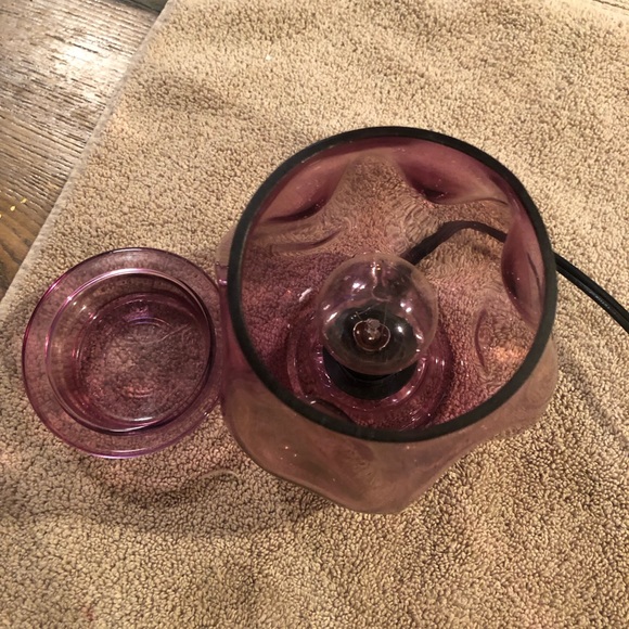 Bubbled Ultraviolet Scentsy warmer. Used in good condition. - Picture 4 of 5